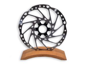 122 Hakon cyklo-trofej